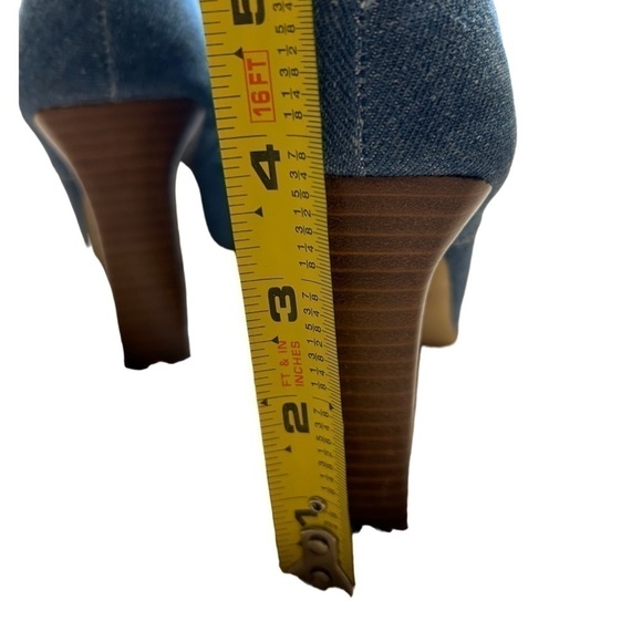 PAPRIKA TWO-TONE BLUE DENIM MID CALF SIDE ZIP HEELED BOOTS, SIZE 6 - Picture 7 of 9